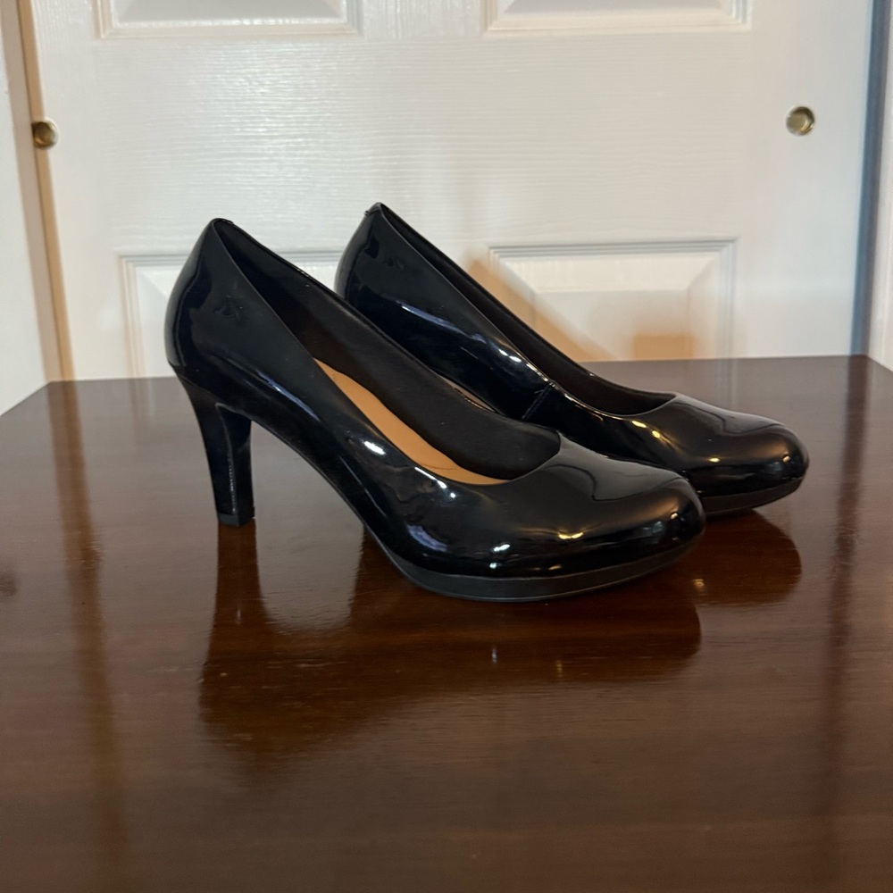 Clarks Glossy Black Women's Heels